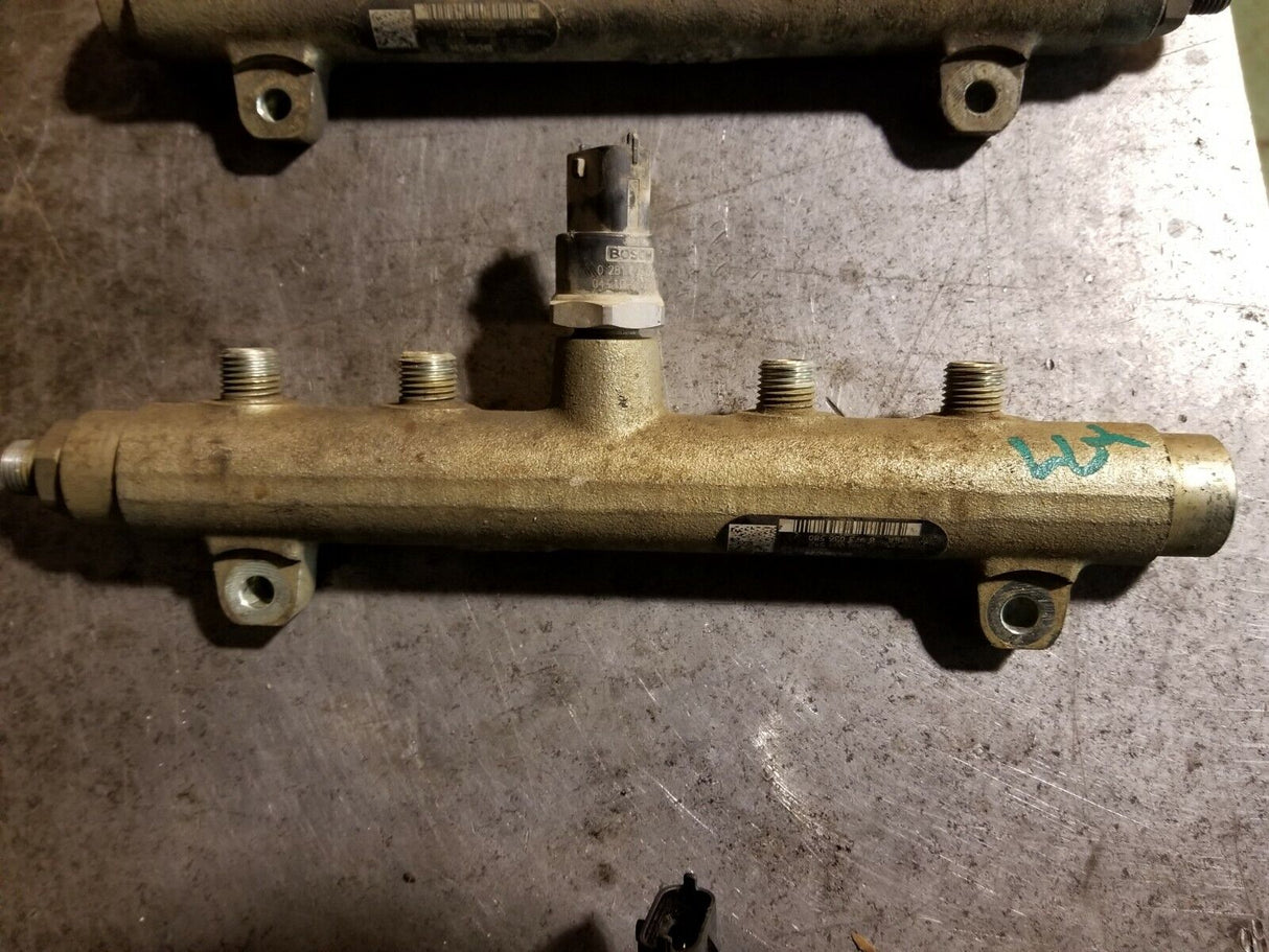 05-06 2005 2006 LLY 6.6L Duramax Fuel rail pressure sensor pigtail