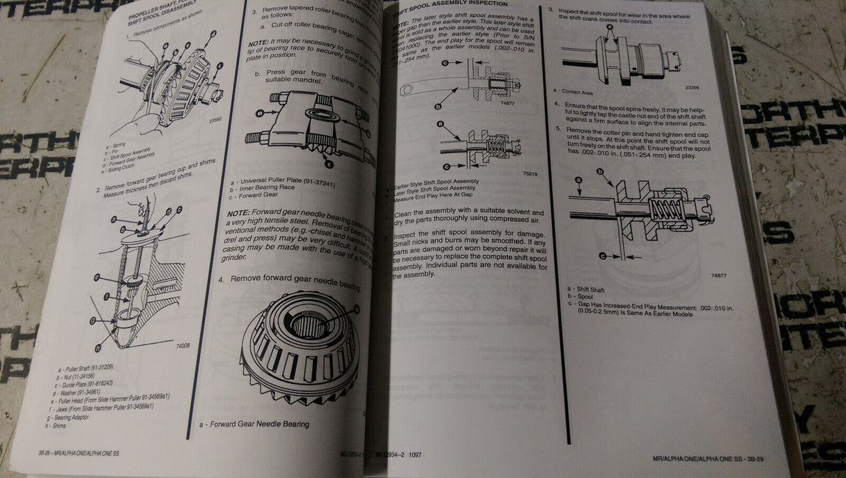 Mercury MerCruiser #6 Sterndrive Units R/MR/Alpha 1 SS Service Manual 90-12934-2