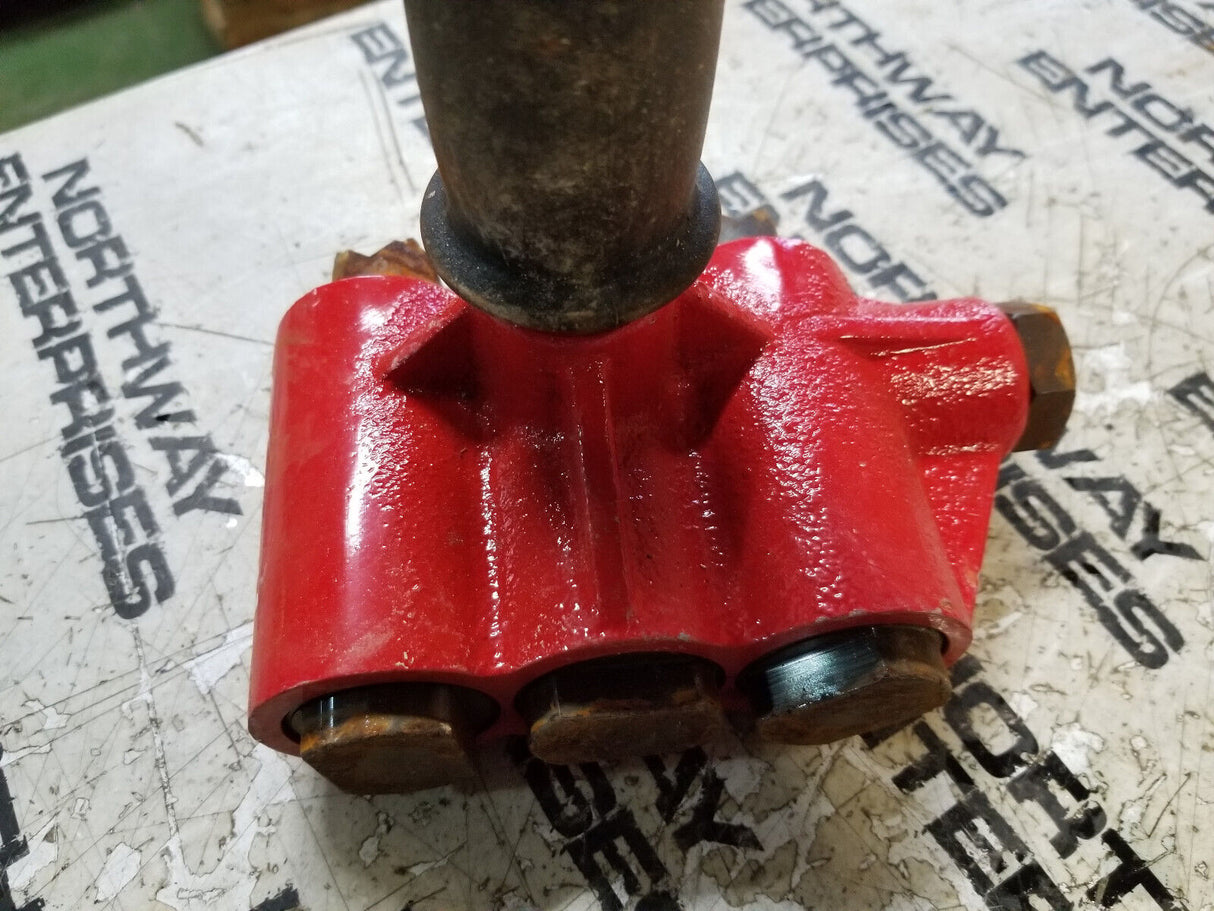 UNIVERSAL TOOL UT8603 Triple Head Scaling Hammer RE0624