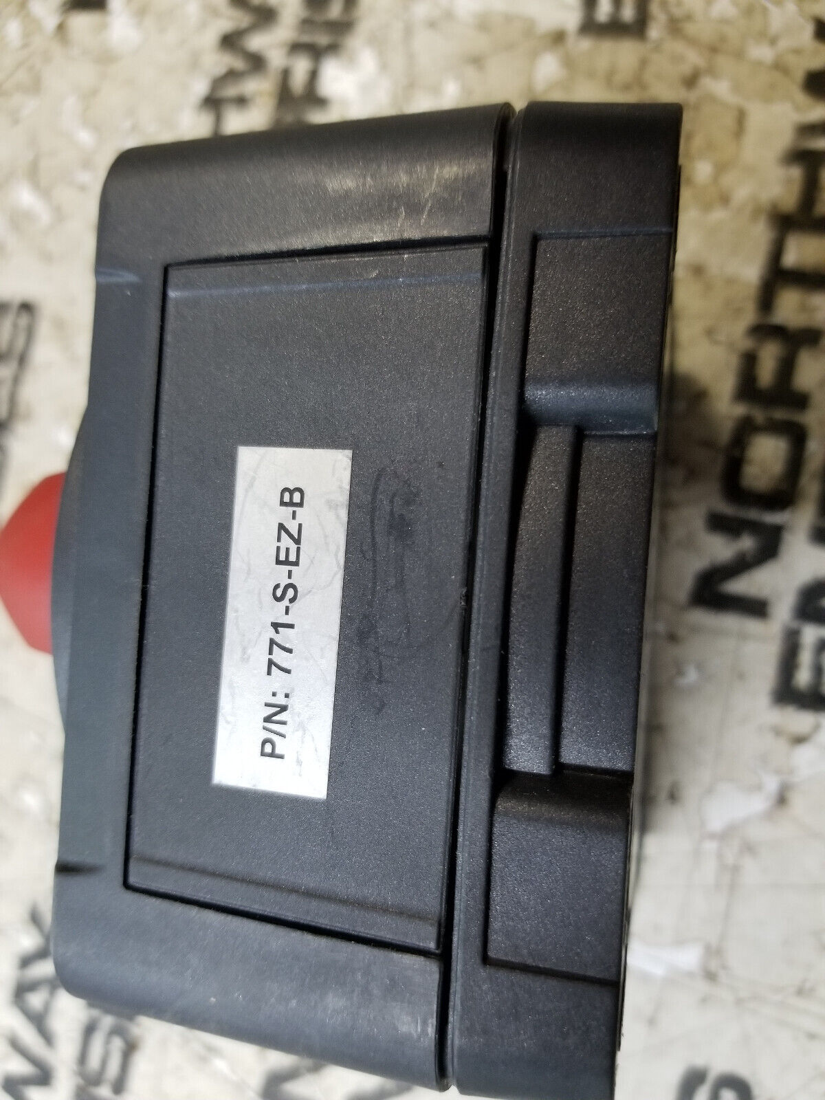 Marinco - 771-S-EZ-B - BAT SW SELECTOR 400A EZ MOUNT MC12