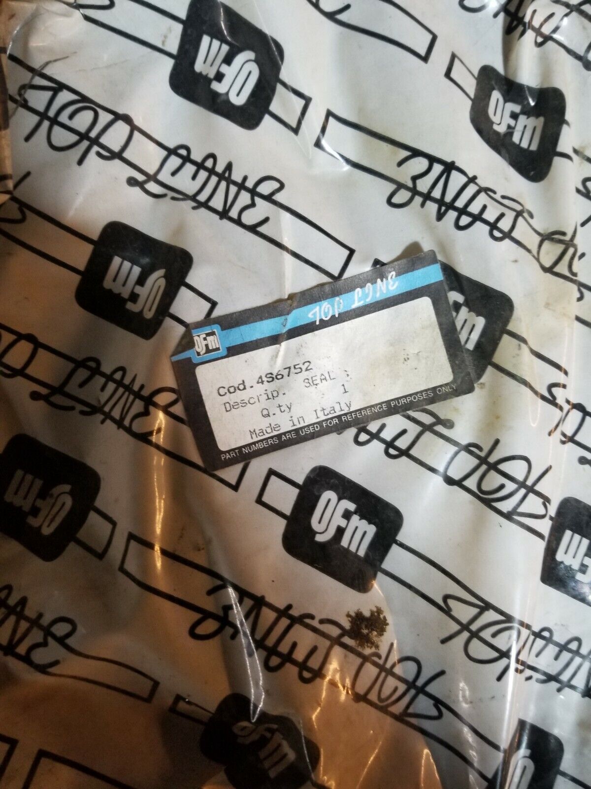 4S6752 - SEAL-LIP TYPE QFM
