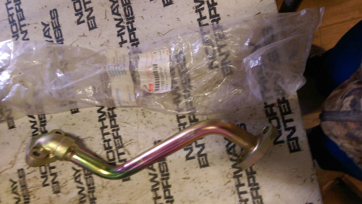 1-13312613-0 HITACHI JCB JS450 JS460 Pipe turbo oil drain P/N 1133126130