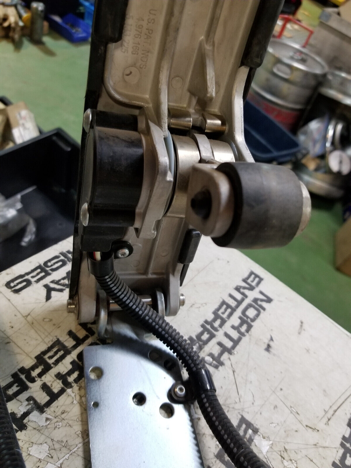 WM-526-350415 ELECTRIC PEDAL WIM350415 Electronic Floor Pedal