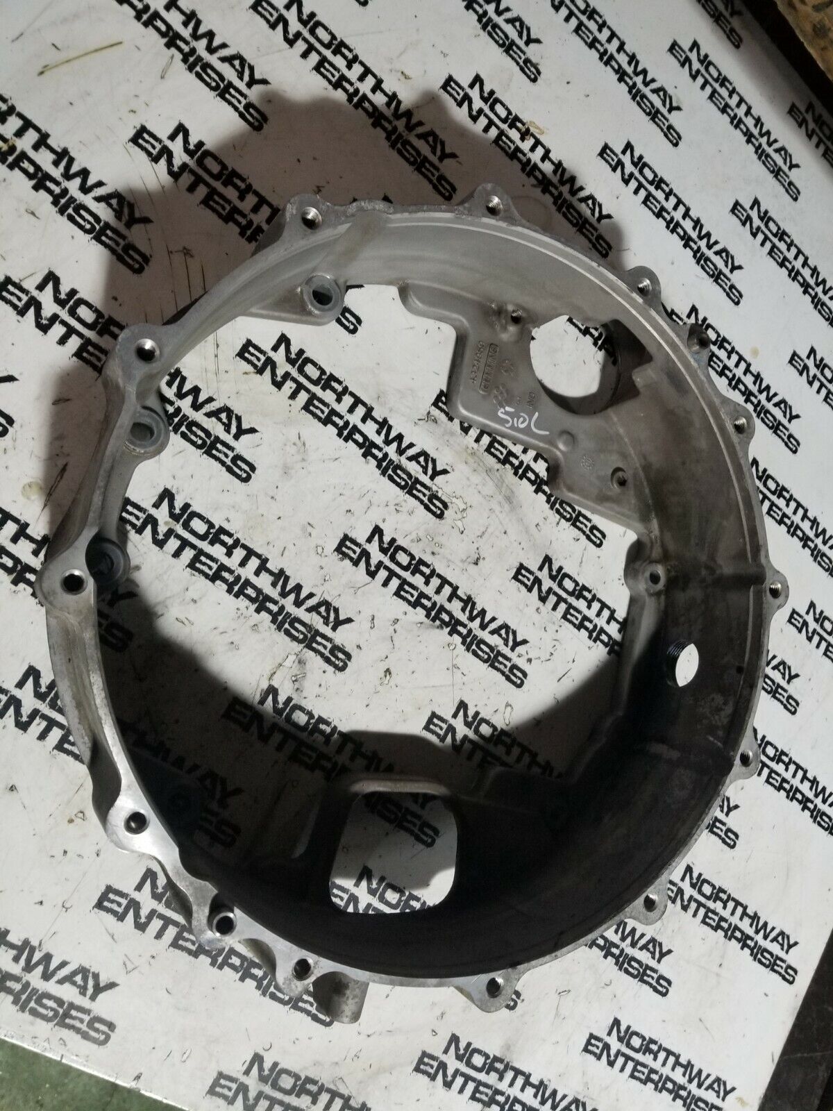 12320EZ40A NISSAN TITAN XD FLYWHEEL HOUSING TRANSMISSION ADAPTER 4324959 435988