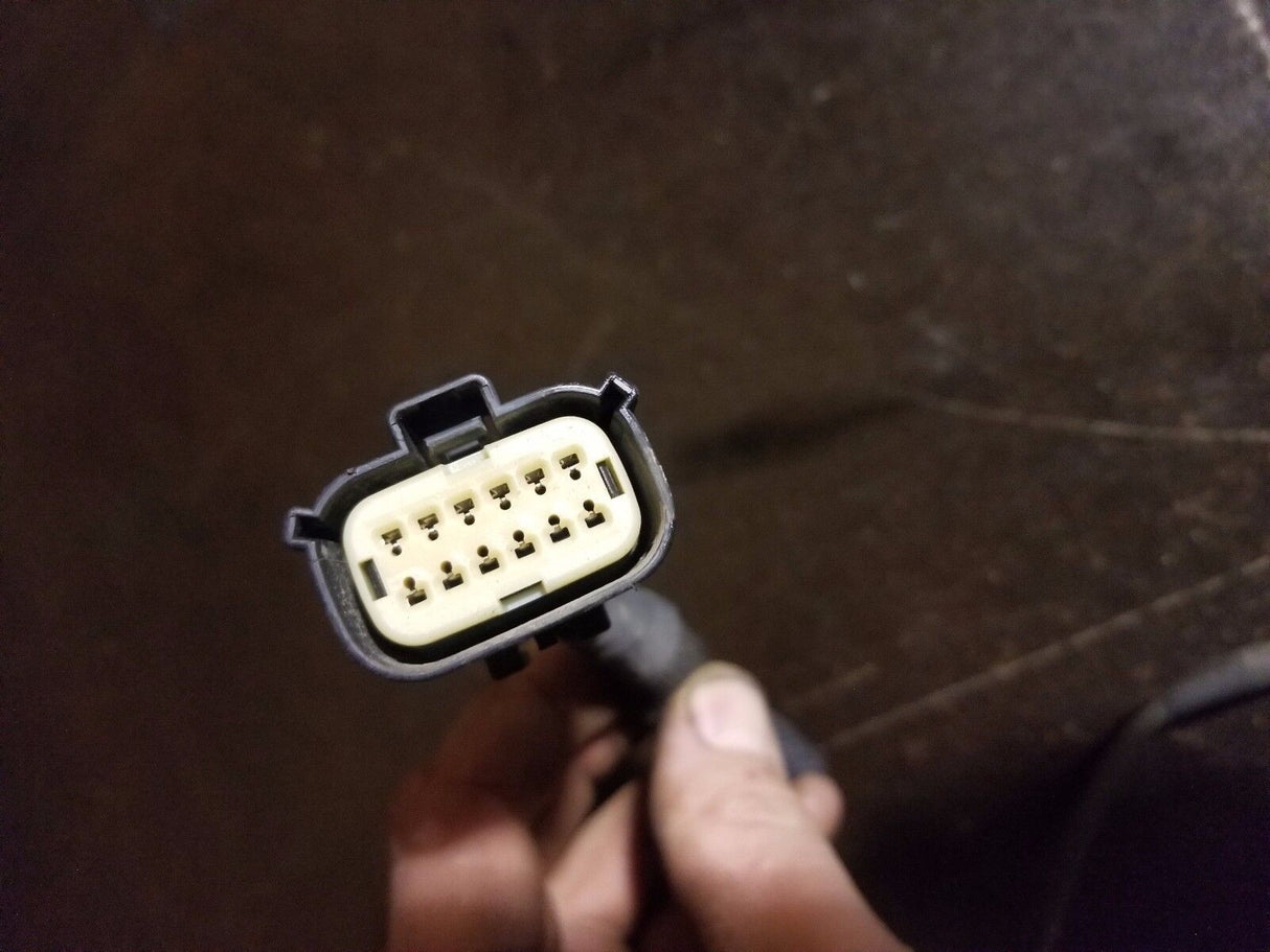 07-10 2007 -2010 6.6L Duramax Engine Wire Harness Pigtail 12 Wire