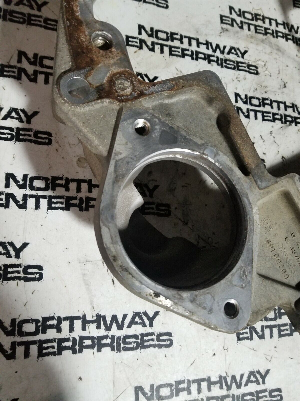 12320EZ40A NISSAN TITAN XD FLYWHEEL HOUSING TRANSMISSION ADAPTER 4324959 435988