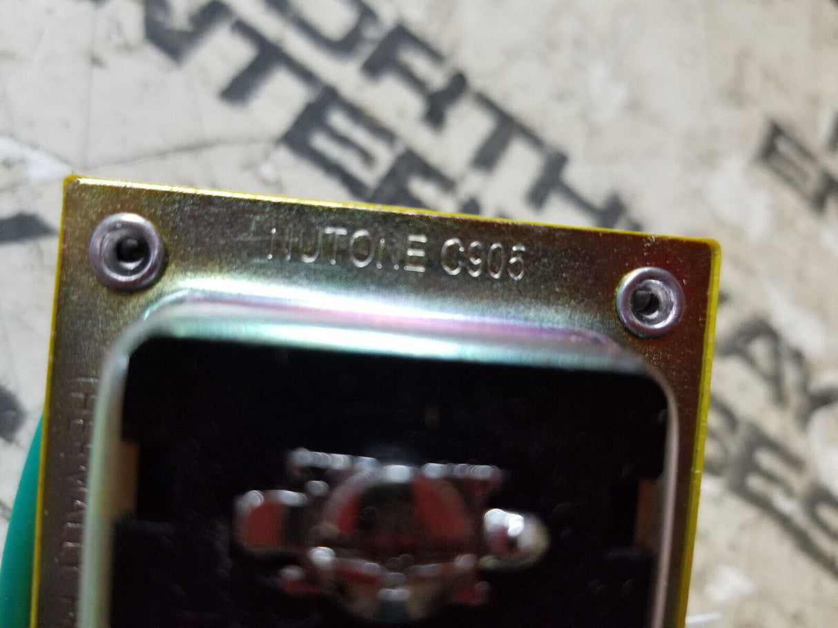 Nutone C905 16 Volt 10VA Transformer Broan Door Chime Low Voltage 120 V Primary