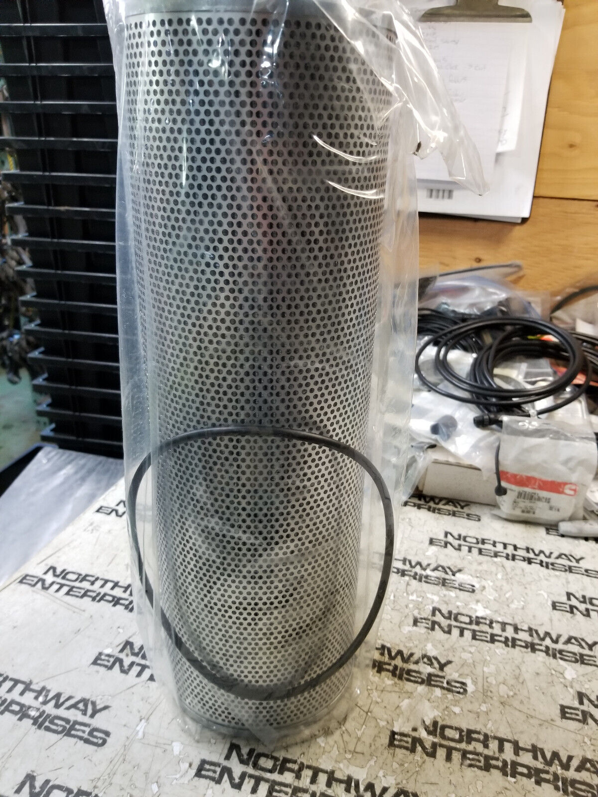 JOHN DEERE AT162766 FILTER ELEMENT