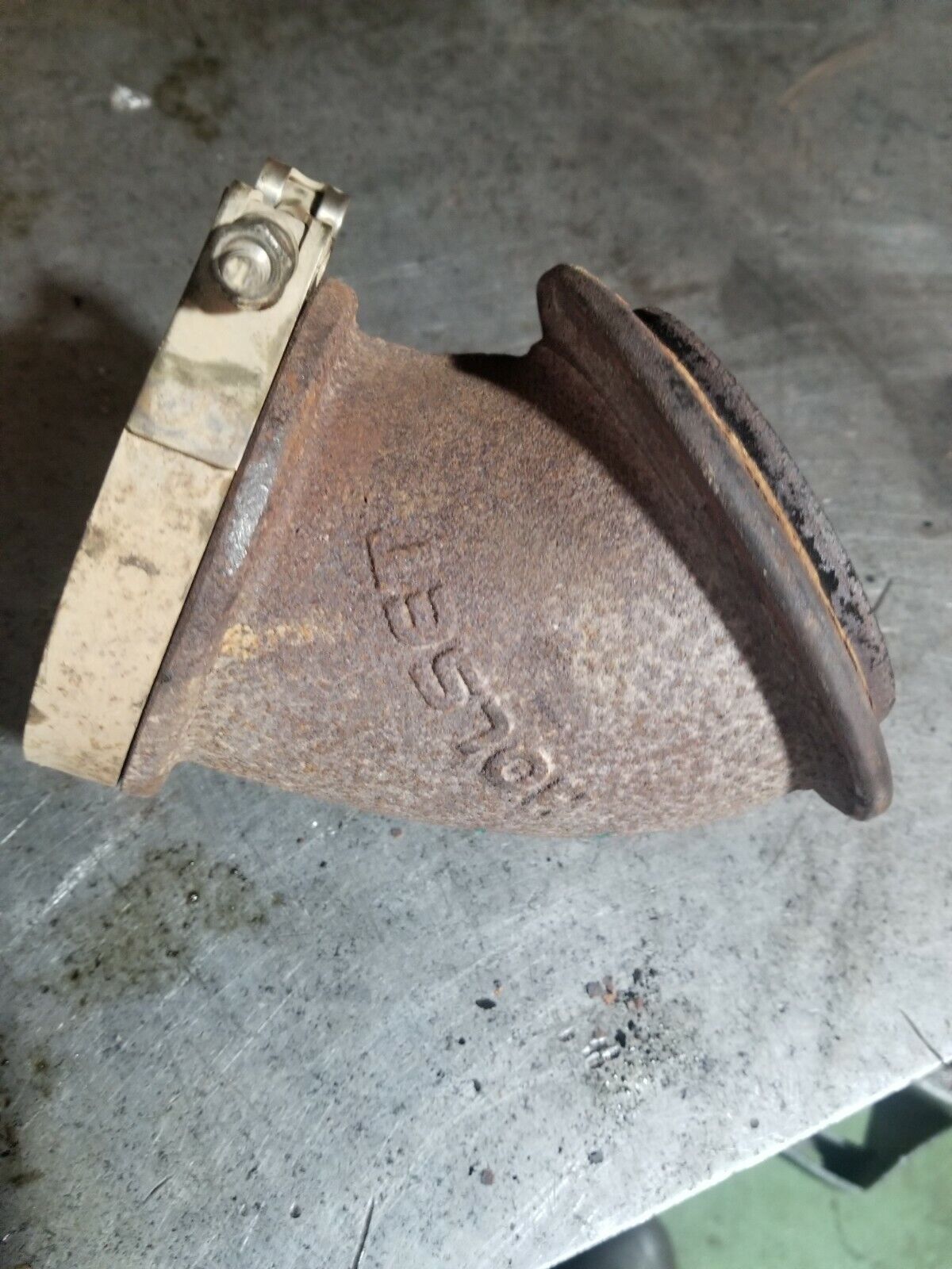 4040366 Turbo Elbow Cummins 6.7 6.7L Holset 4040366 re1467