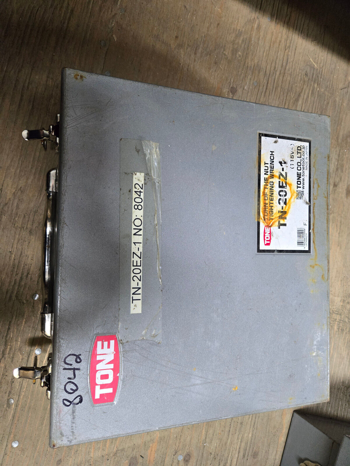 TN-20EZ-1 Tone Shear Wrench Model TN-20EZ-1 - Turn of the Nut Tightening Wrench