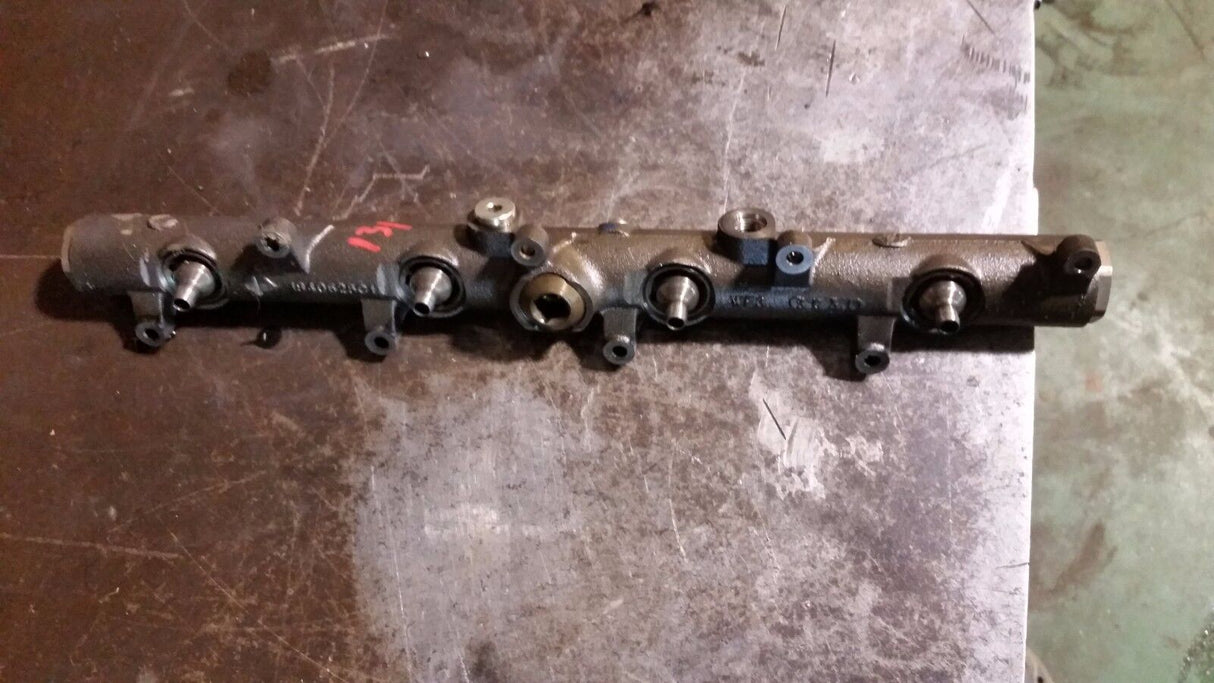 03 2003 Ford F350 F250 Powerstroke 6.0L 6.0 Oil Rail 1840625C1 9T287