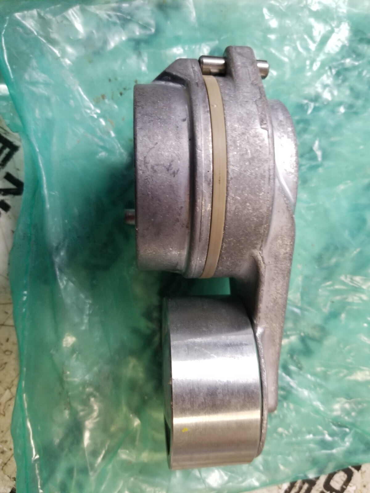 Belt Tensioner 4123999 For Deutz TD226 FL413 FL511 F912L BFM913 TCD2.9 TCD3.6