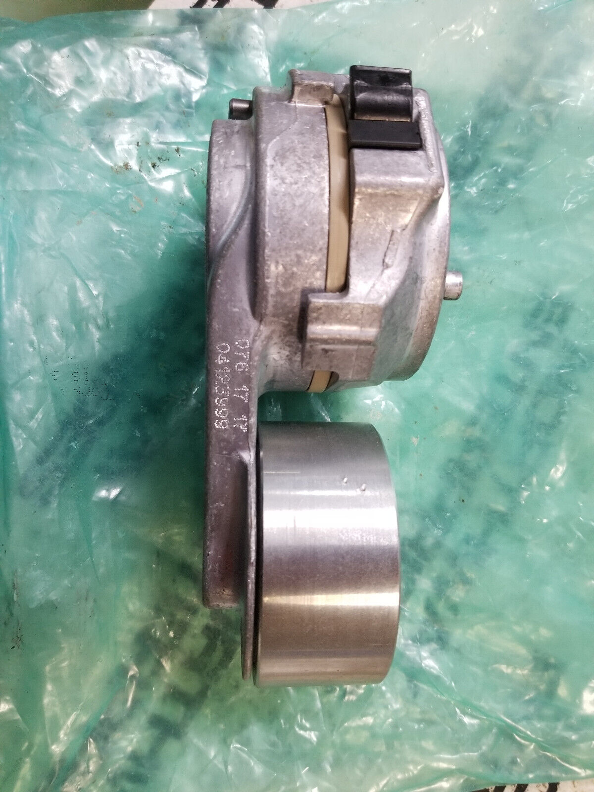 Belt Tensioner 4123999 For Deutz TD226 FL413 FL511 F912L BFM913 TCD2.9 TCD3.6
