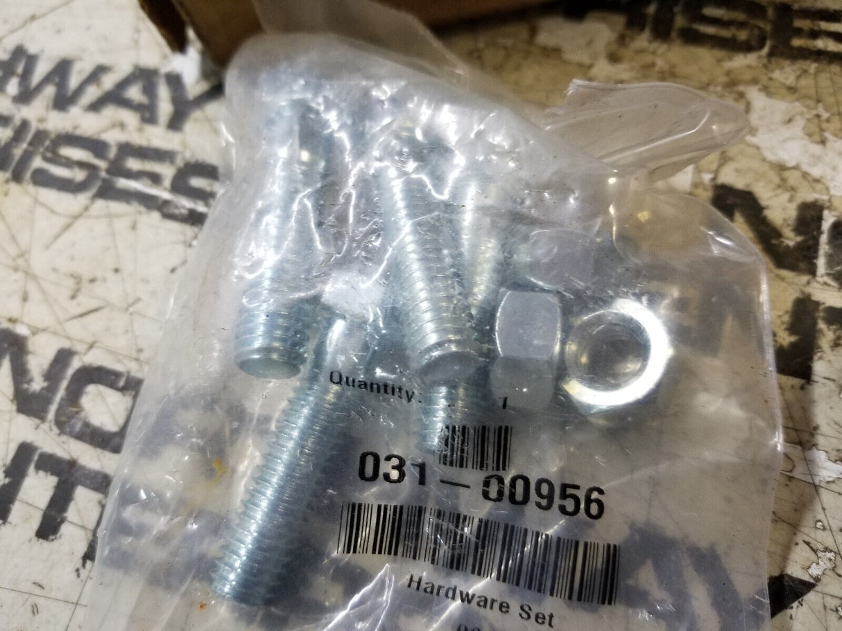 031-00896 Fleet Engineers Mud Flap Hanger Kit STD