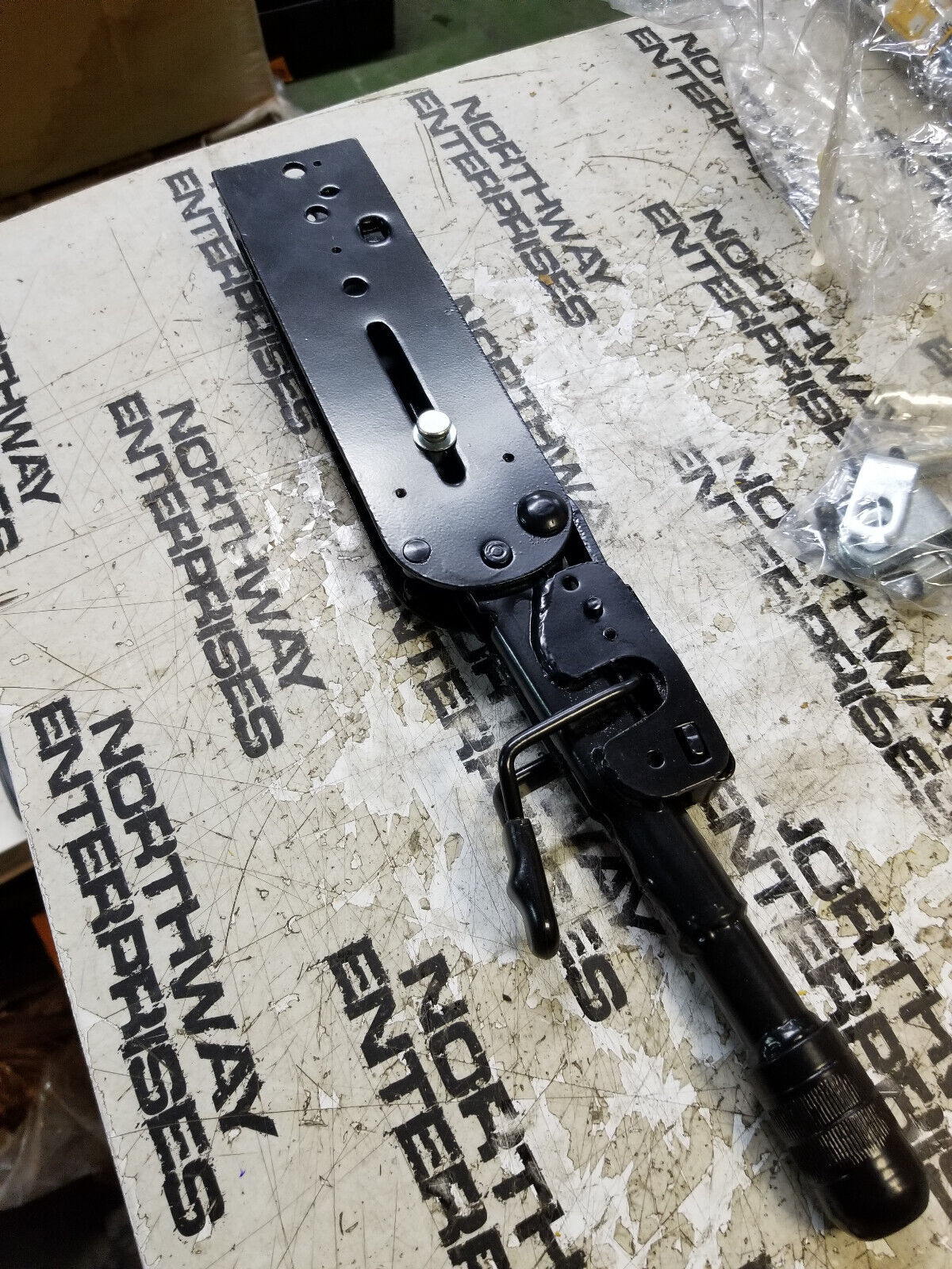 TOTAL SOURCE 580023597: Yale Forklift LEVER - HAND BRAKE YT580023597