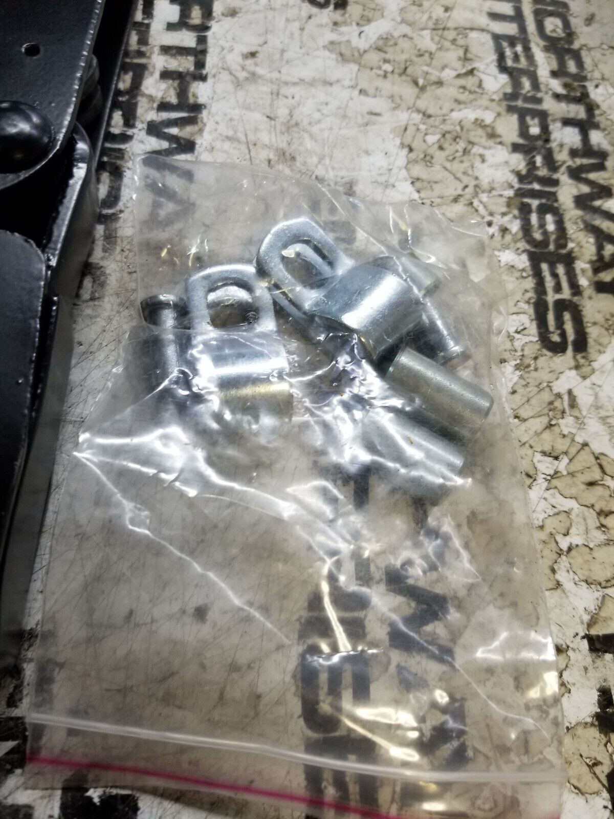 TOTAL SOURCE 580023597: Yale Forklift LEVER - HAND BRAKE YT580023597