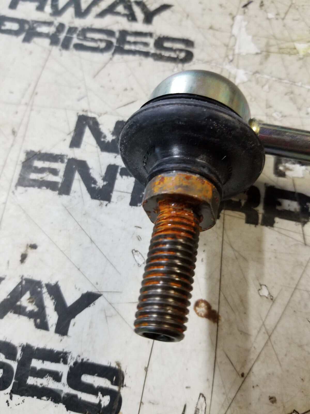 MOPAR STABILIZER LINK 04766962AA