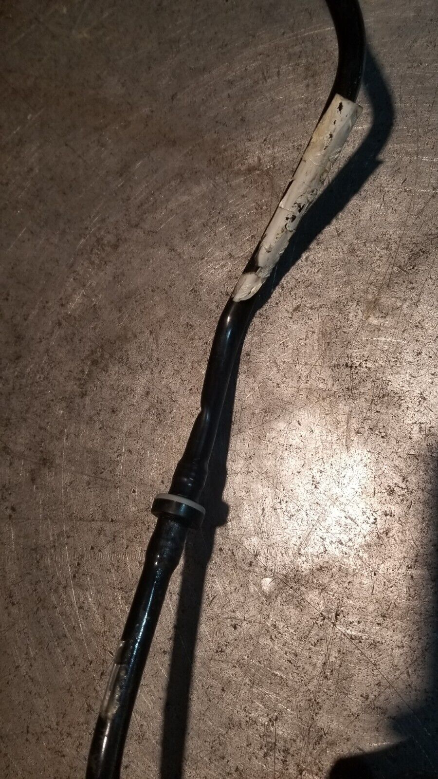 Dodge Ram Cummins 24V 5.9L 5.9 CCV Vent 3975947 3957198