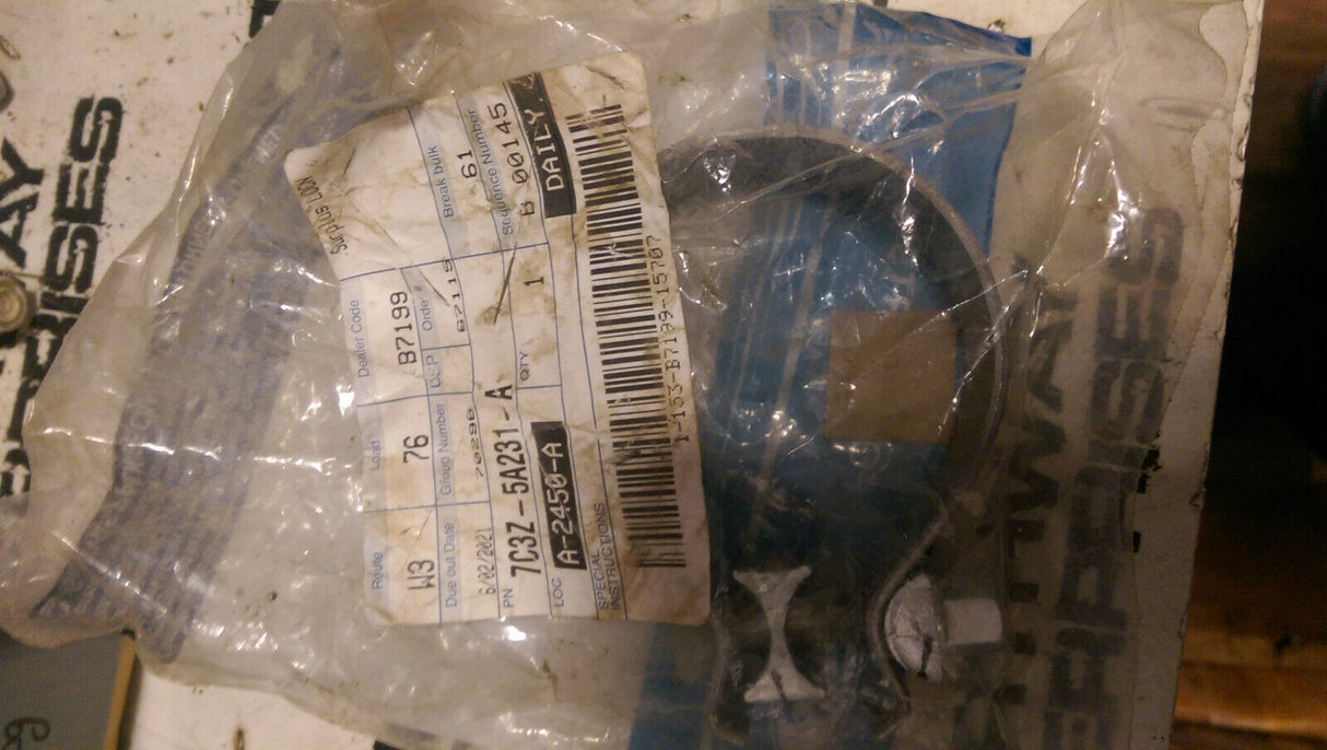 7C3Z-5A231 MOTOCRAFT CLAMP
