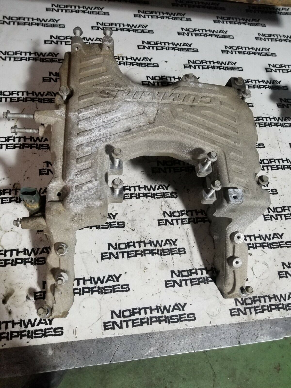 NISSAN CUMMINS 5.0L TITAN XD INTAKE MANIFOLD 14001-EZ40A 14001EZ40A 4360047