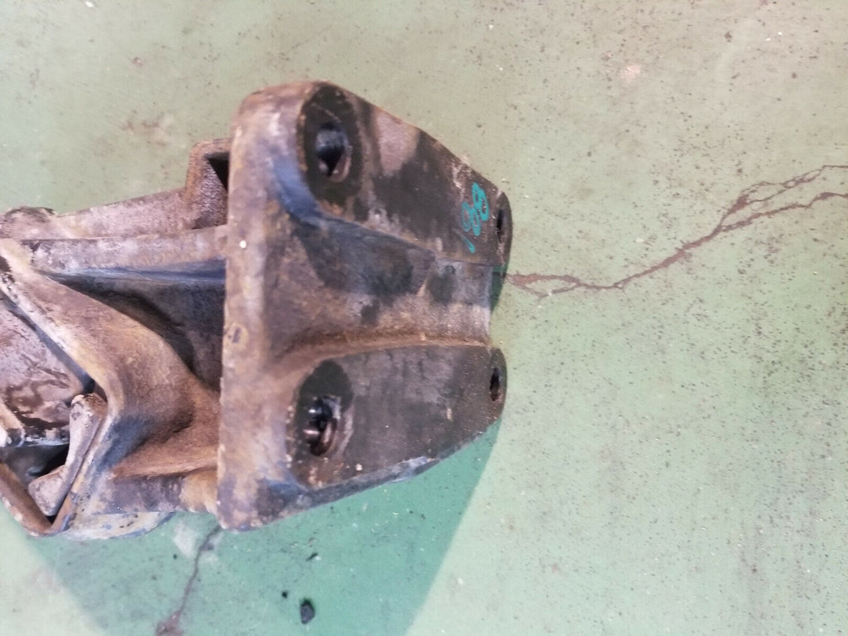 52121815AC 6.7L 6.7 Cummins Engine Mount Bracket LH / DRIVERS SIDE