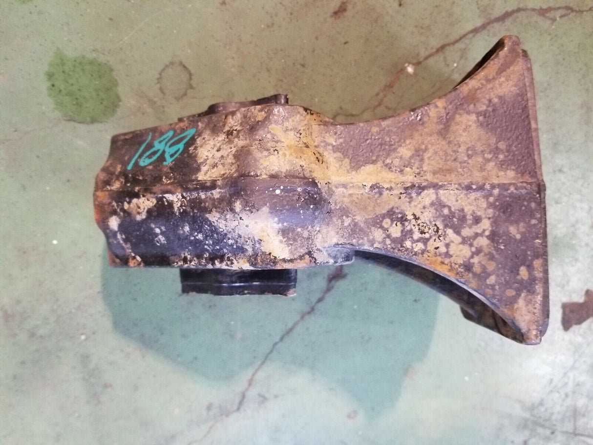 52121815AC 6.7L 6.7 Cummins Engine Mount Bracket LH / DRIVERS SIDE