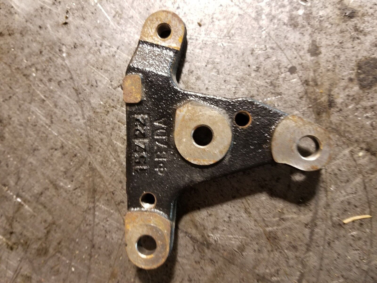 CUMMINS 5.0L USED OEM CRANKSHAFT NISSAN TITAN XD CEV8D1 MOUNT BRACKET 15Z22