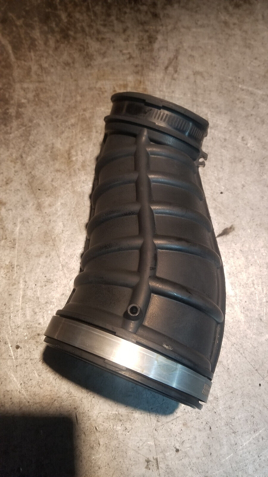 99-03 Ford F250 F350 7.3 Diesel Turbo Air Intake Duct Hose Tube OE 1831358C1