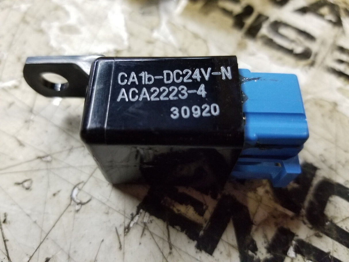 TADANO 821-000-02597 RELAY