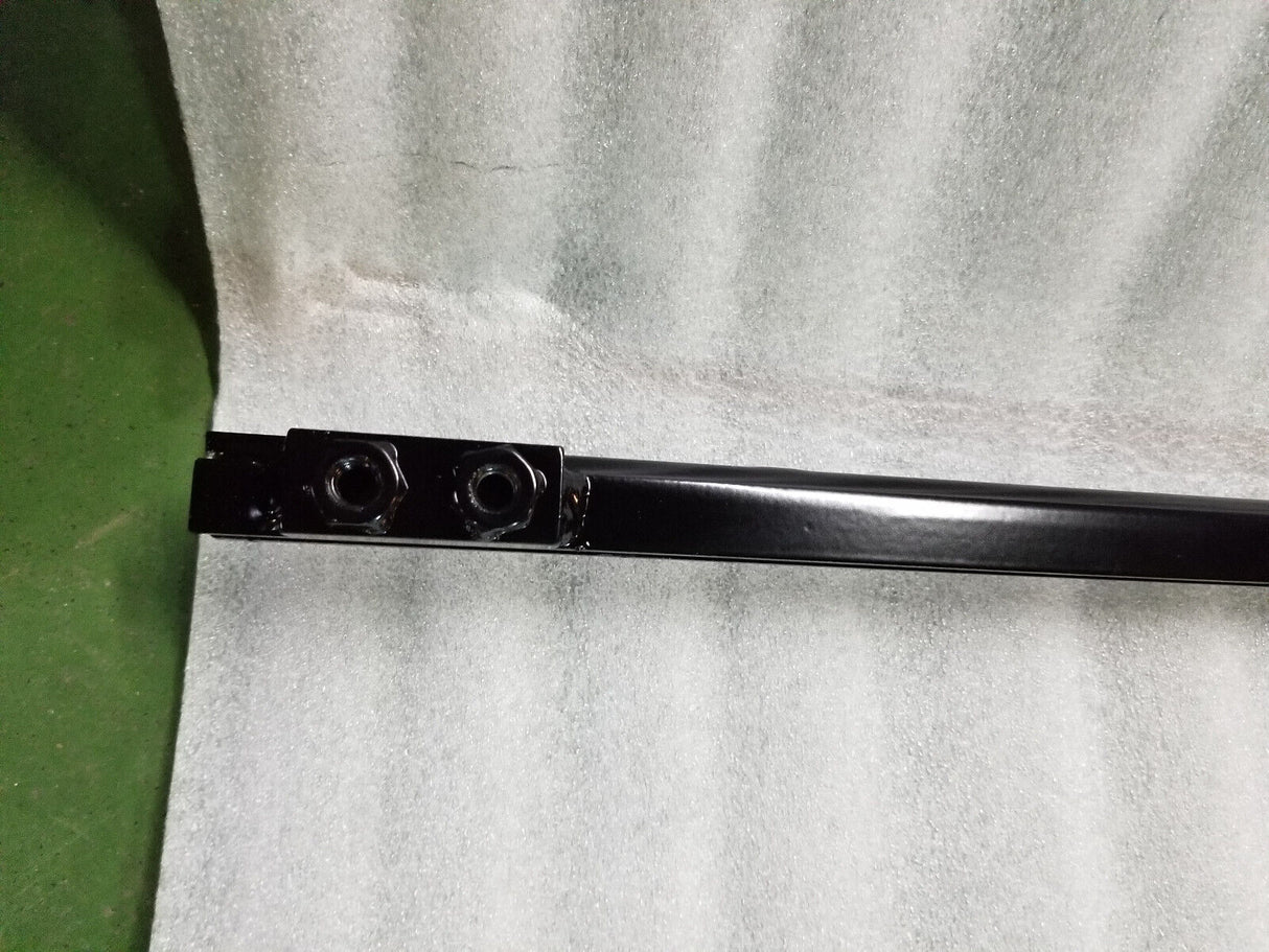 428-7910 CAT 03.5E2 CR 304E2 304E2 WINDOW FRAME 4287910