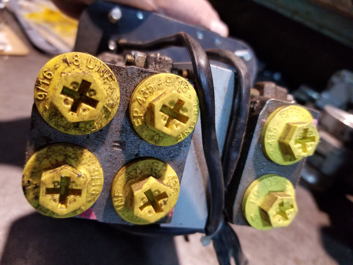 Parker PCL402-04-2704A AT225425 joystick for gear shift for excavator