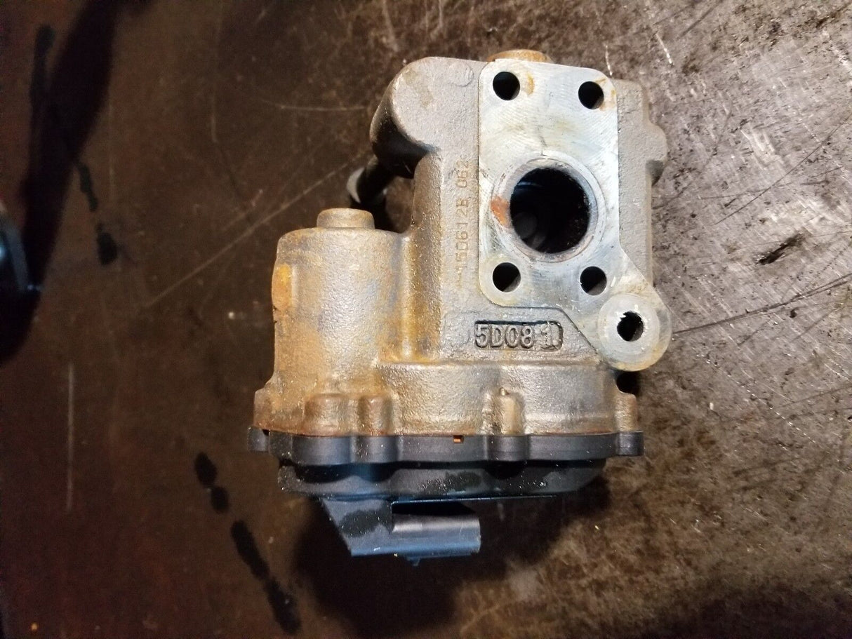 NISSAN TITAN XD EGR EXHUAST RE-CIRCULATION VALVE 14710-EZ49ARE 150612B 4359655