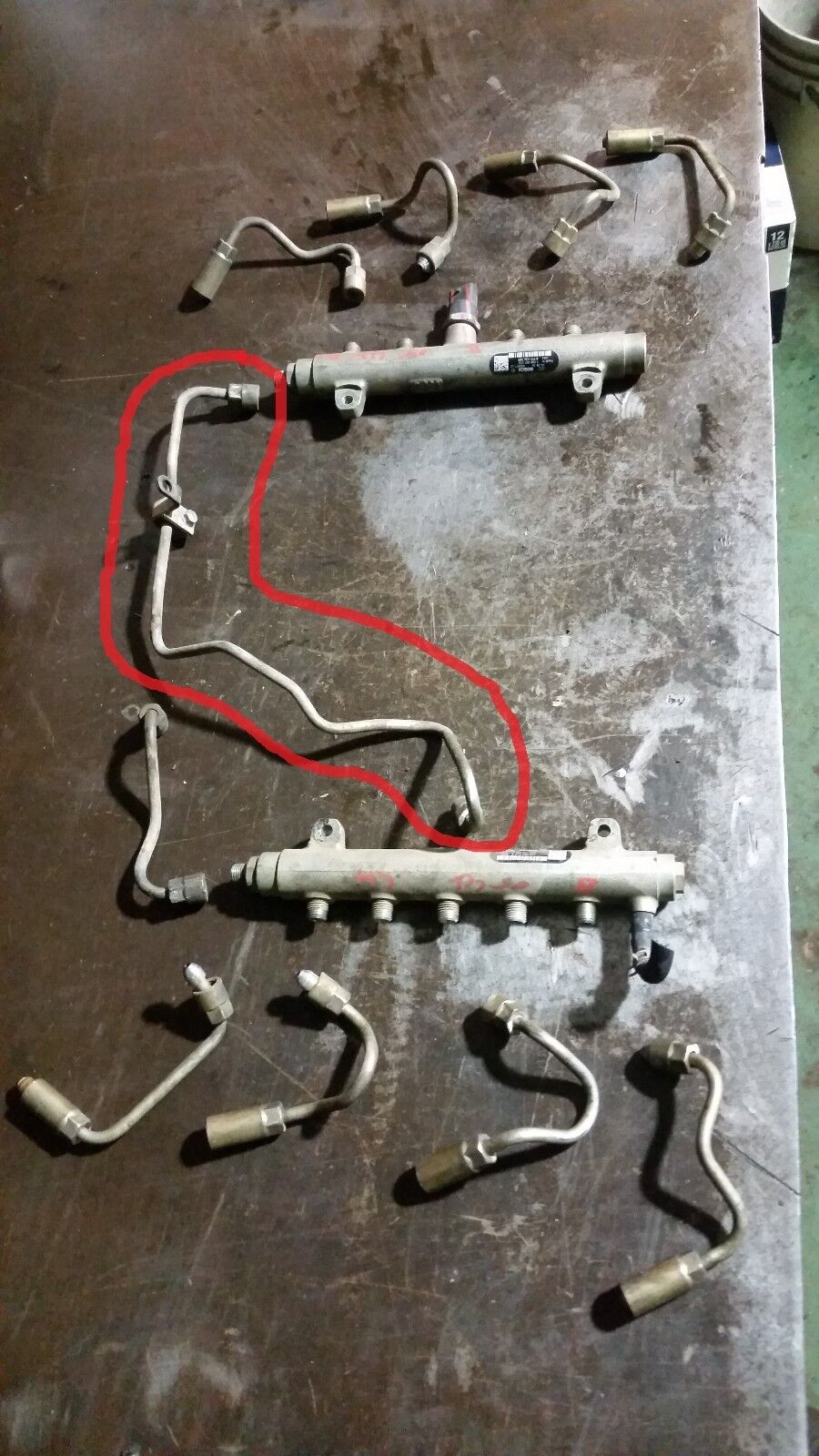 97378829 2004 2005 Chevy GMC 6.6 LLY Duramax Rail to Rail Pressure Line