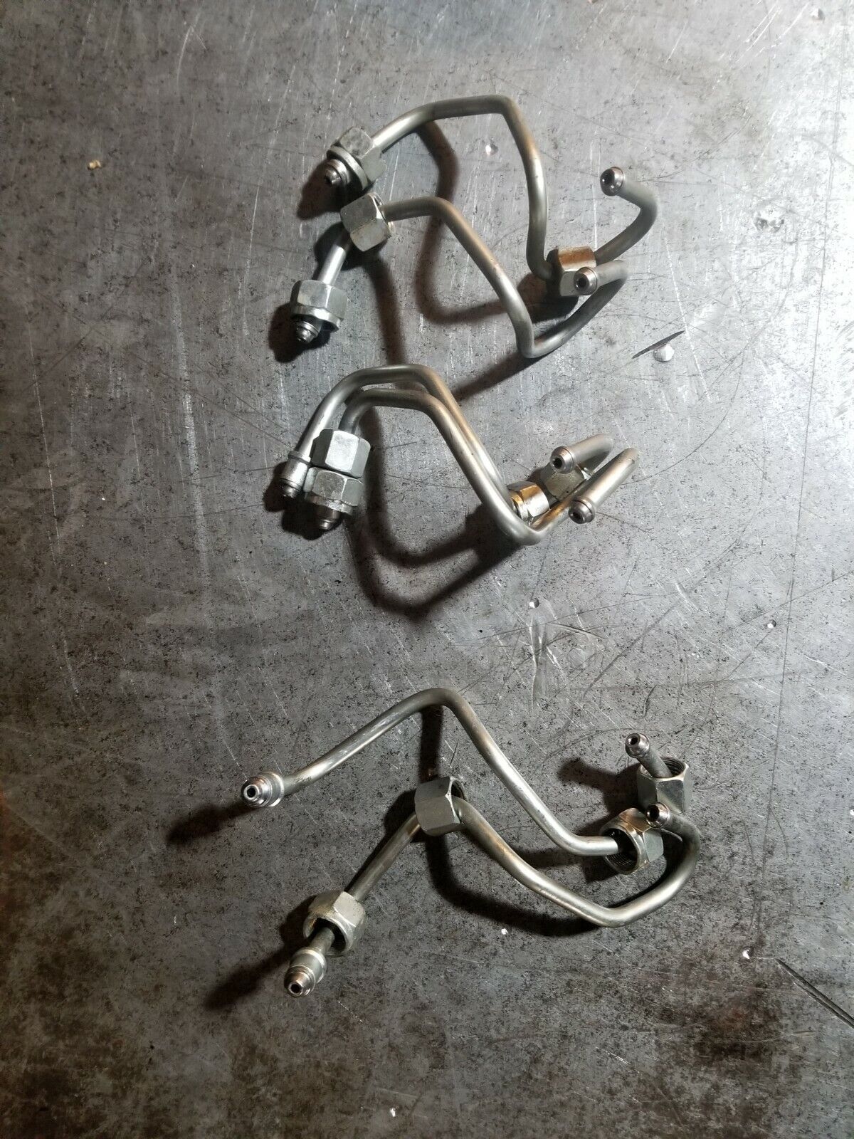 2014-2019 3.0L ECODIESEL FUEL INJECTOR LINES 68224790AA 68224789AA