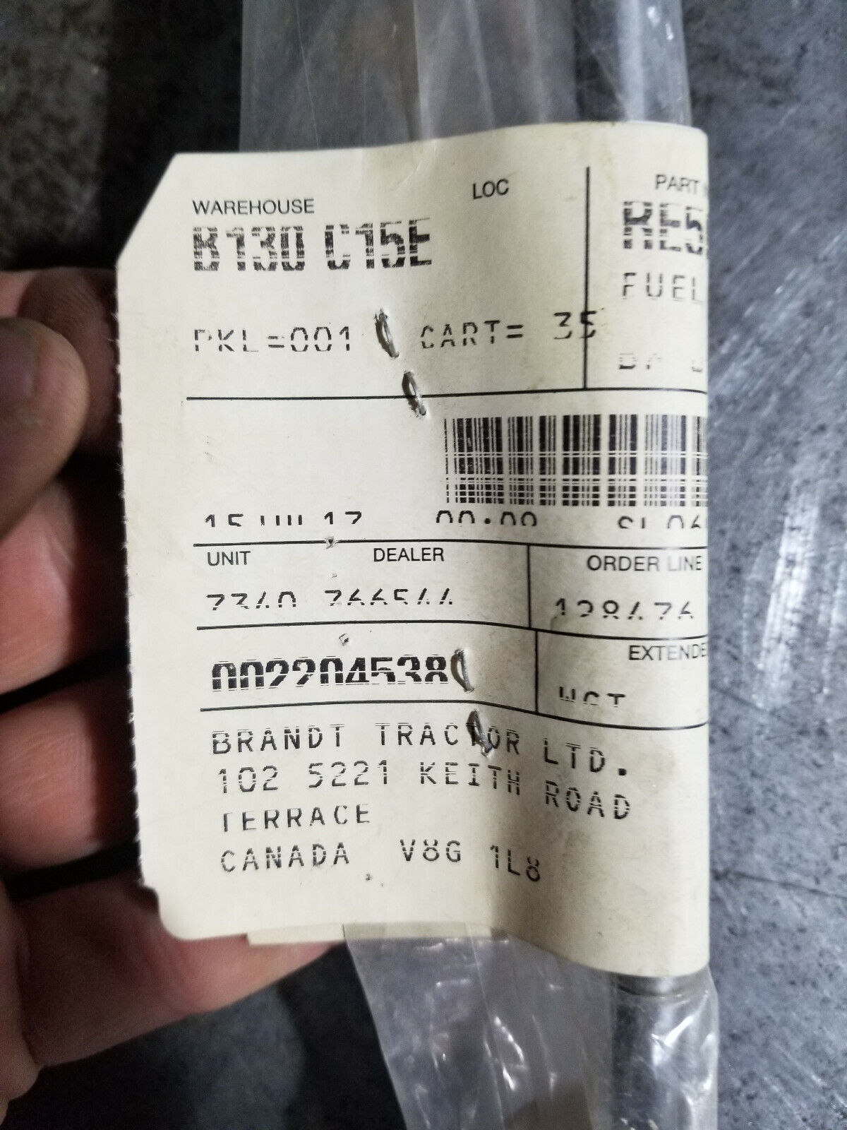 RE56456 JOHN DEERE FUEL LINE