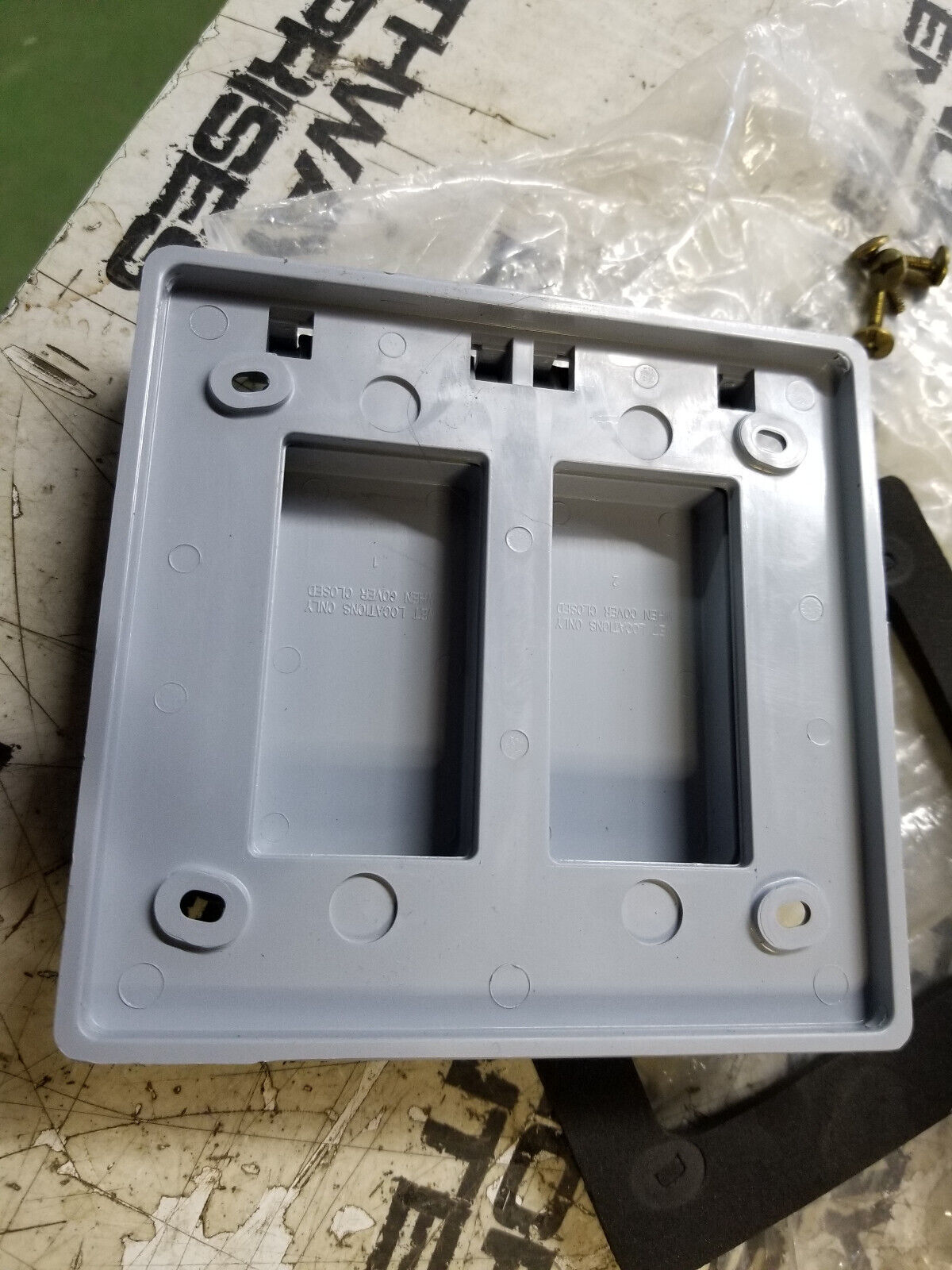 SCEPTER VSDD202 PVC WP DBL GANG COV. DBL DOOR DUP. REC. VSDD20-2