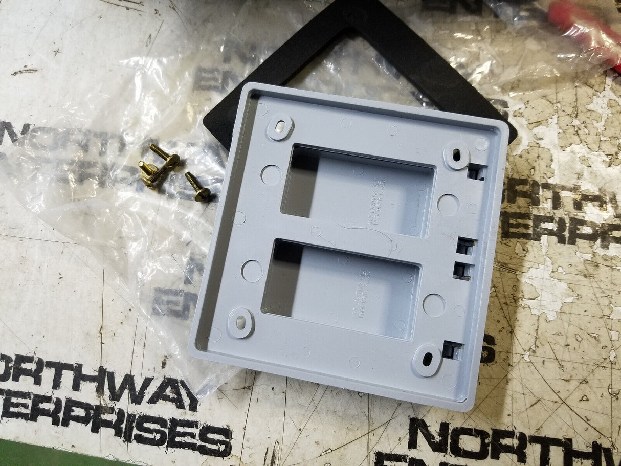 SCEPTER VSDD202 PVC WP DBL GANG COV. DBL DOOR DUP. REC. VSDD20-2