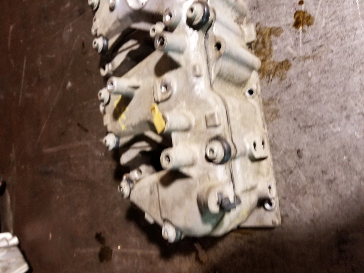 011 012 2011-2015 DURAMAX 6.6 6.6L DIESEL LML VALVE COVER & SPACER LH DRIVER r32