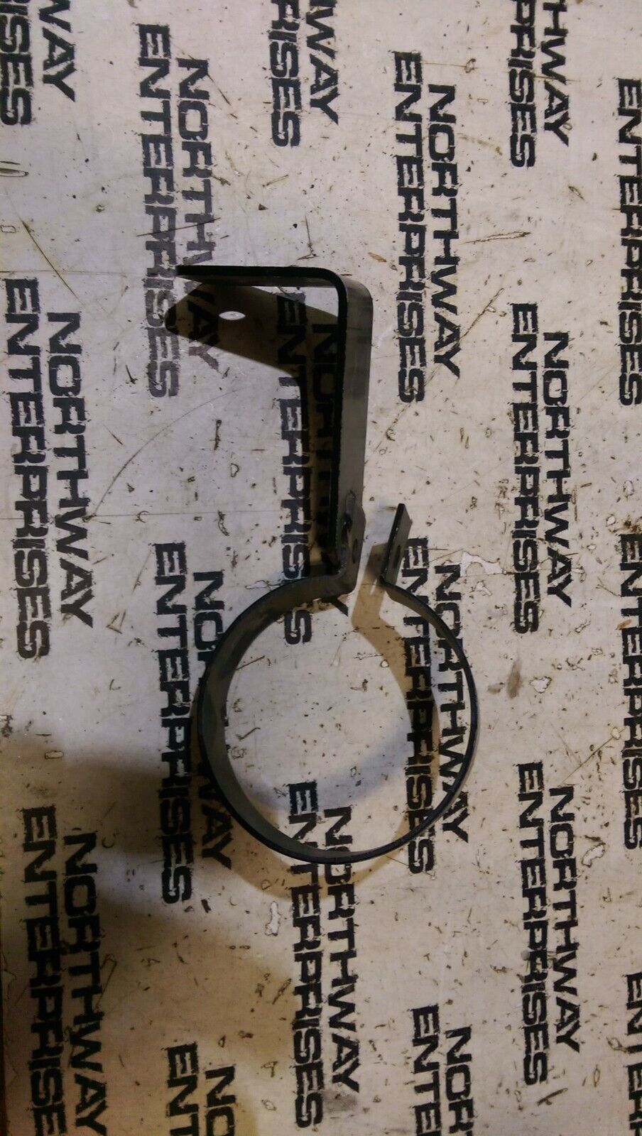 Genuine OEM Volvo Exhaust Bracket P/N VOE 11121801