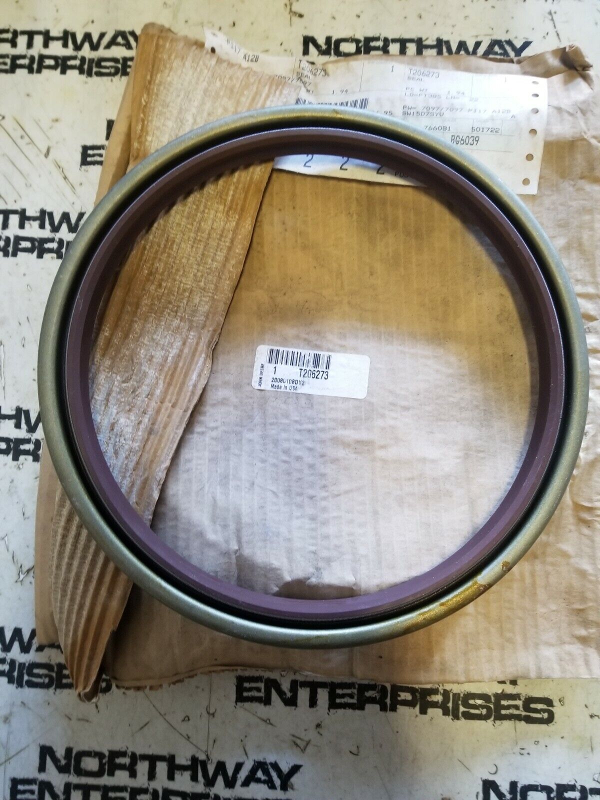 T206273 JOHN DEERE SEAL