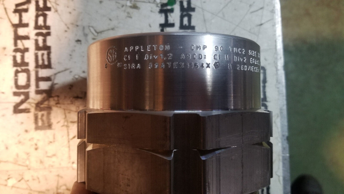 Appleton CMP TMC2-300A325 3" MC CABLE GLAND CONNECTOR