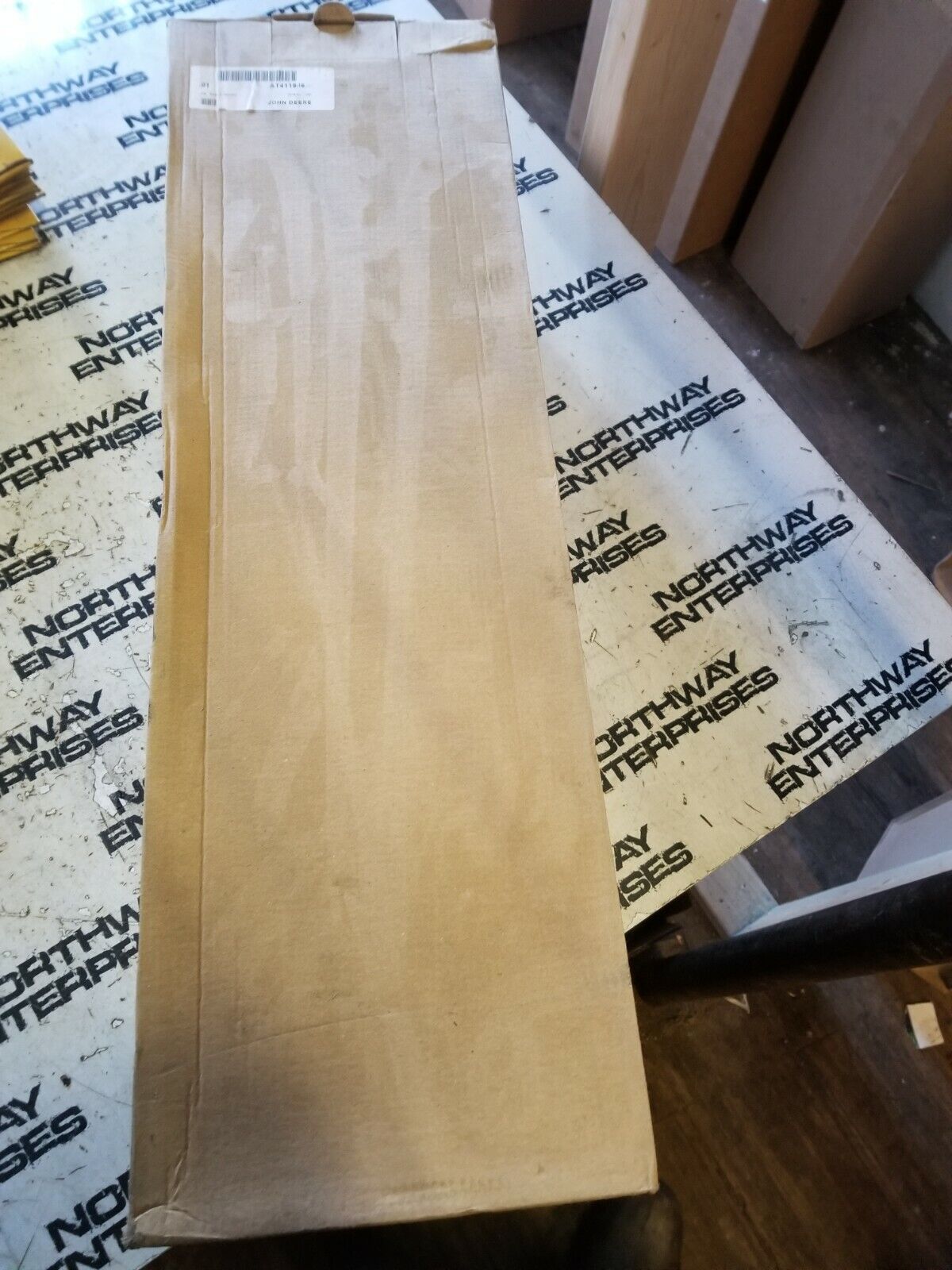 AT411946 JOHN DEERE FILTER