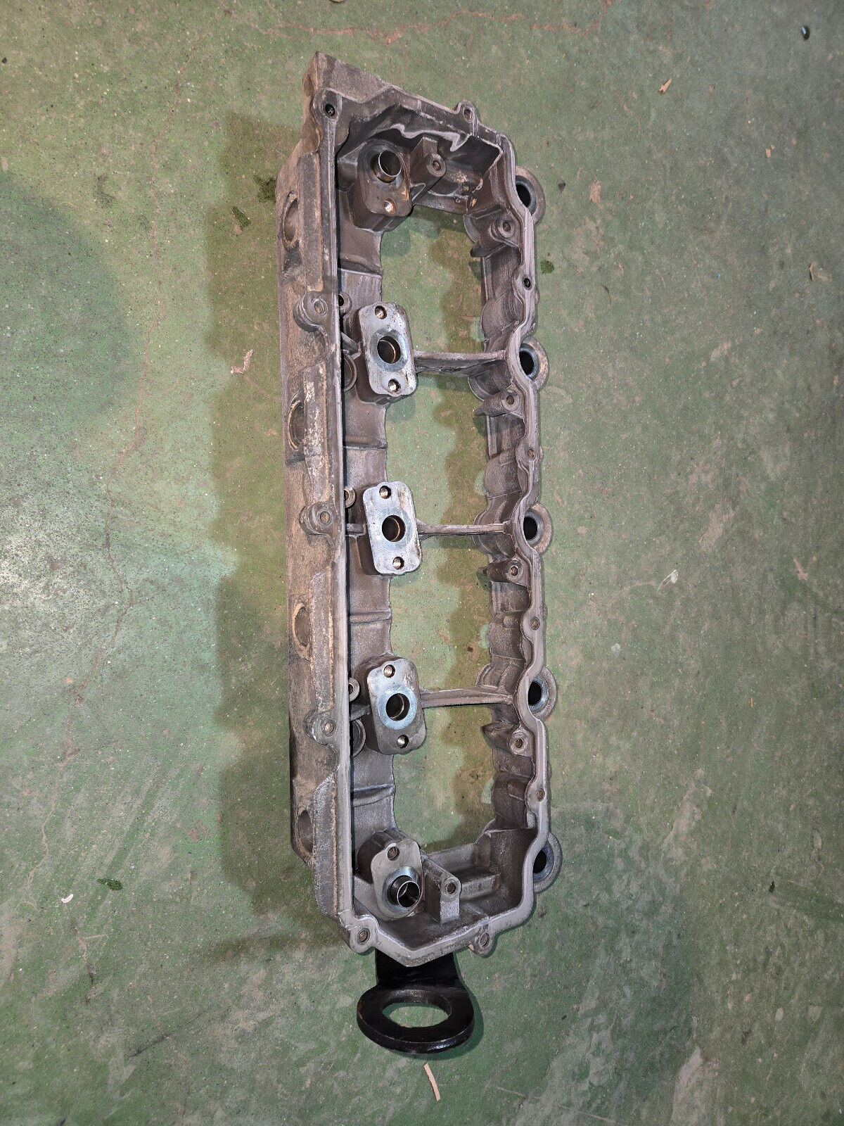 1843351C3 6.0L FORD POWERSTROKE ROCKER HOUSING 1843351C3