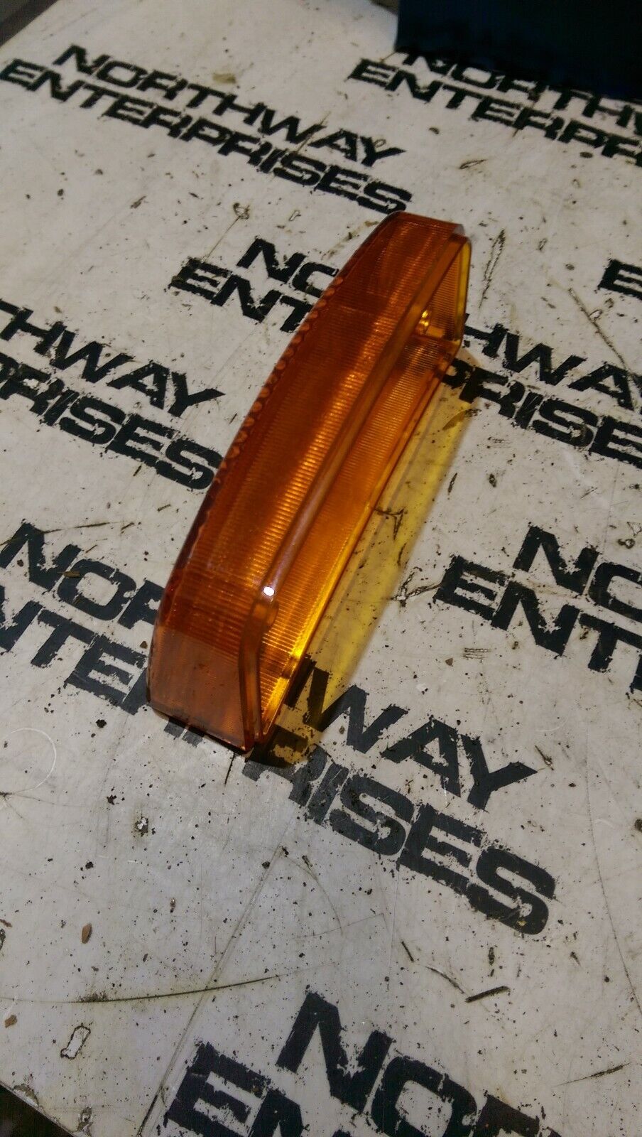 Genuine OEM Volvo Light 11988200