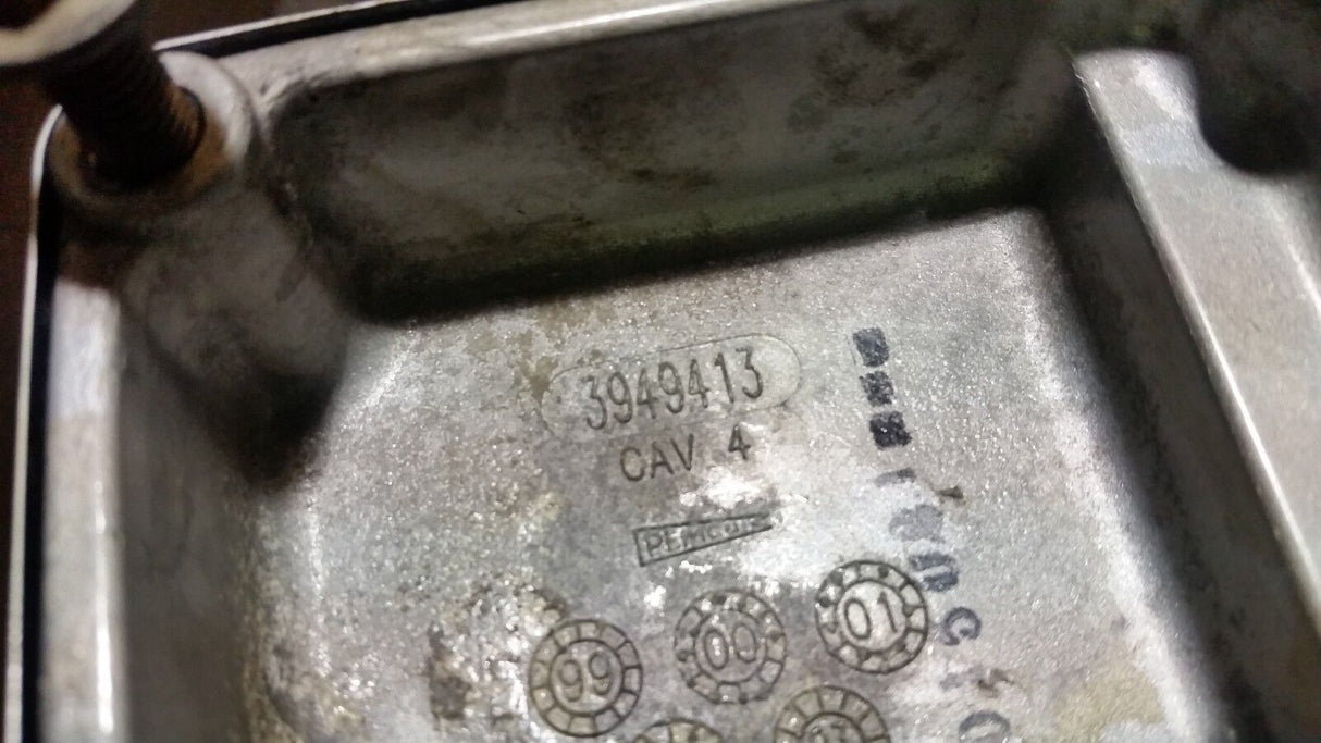 Dodge Ram Cummins 5.9L Engine Bracket 3949413 with showb bolts