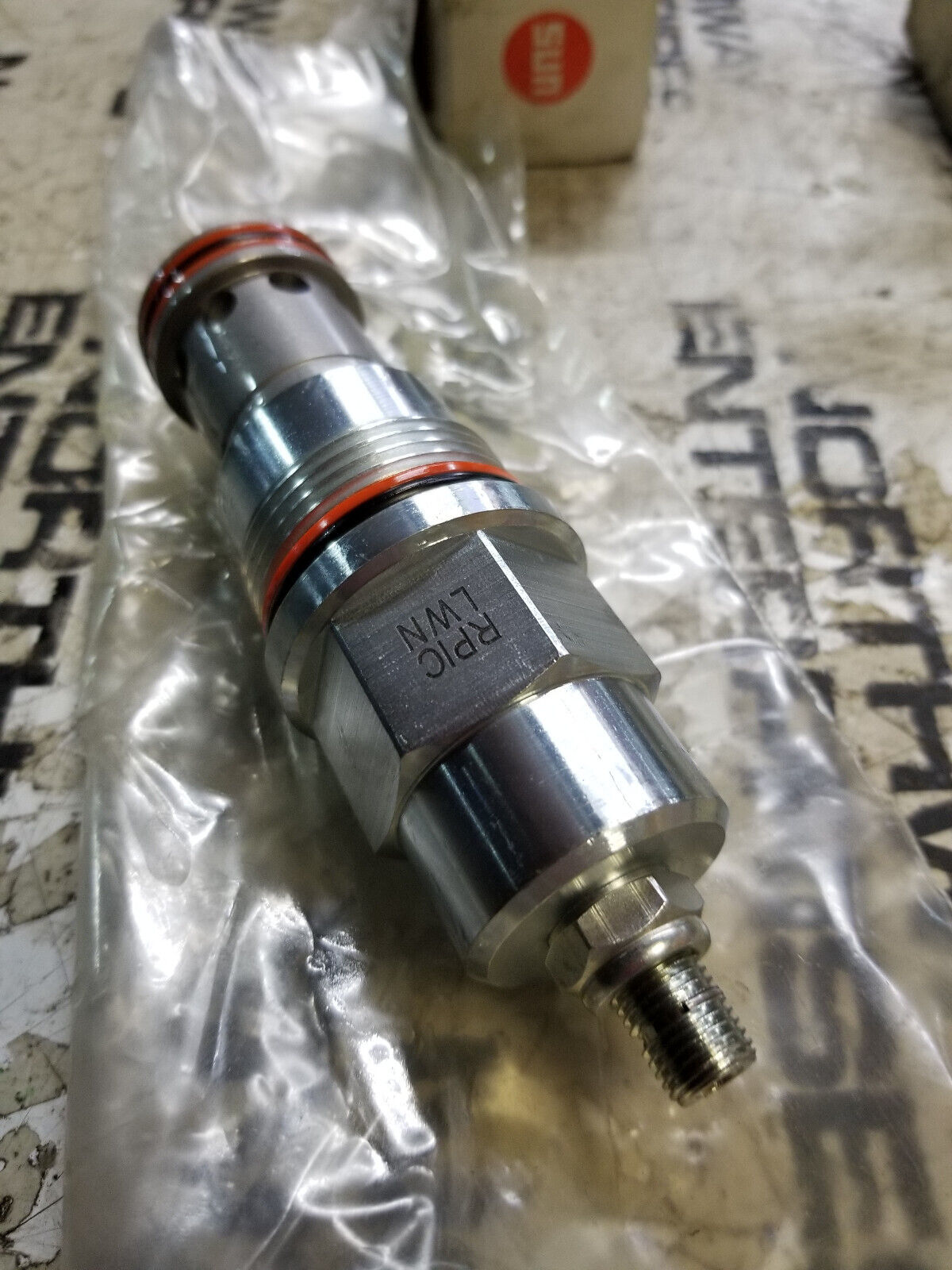 Pilot-operated, balanced piston relief valve RPICLWN RPIC LWN