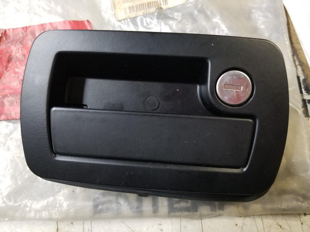 JLG 1001081241 - NEW FOR JLG Cab Door Handle with FOR JLG Keys