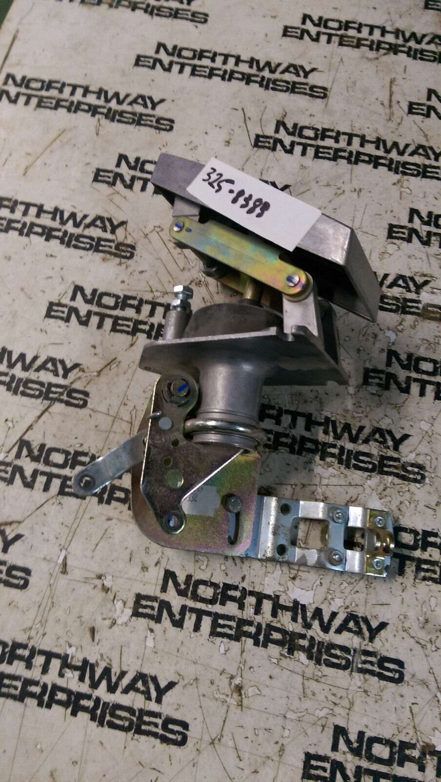 325-8383 CATERPILLAR PEDAL ASSEMBLY 3258383