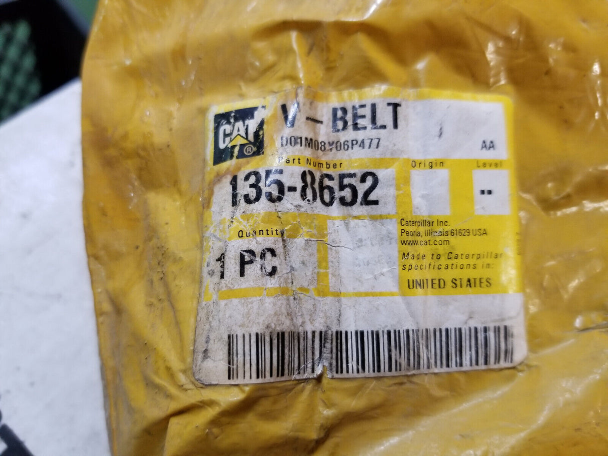 135-8652 1358652 COGGED BELT
