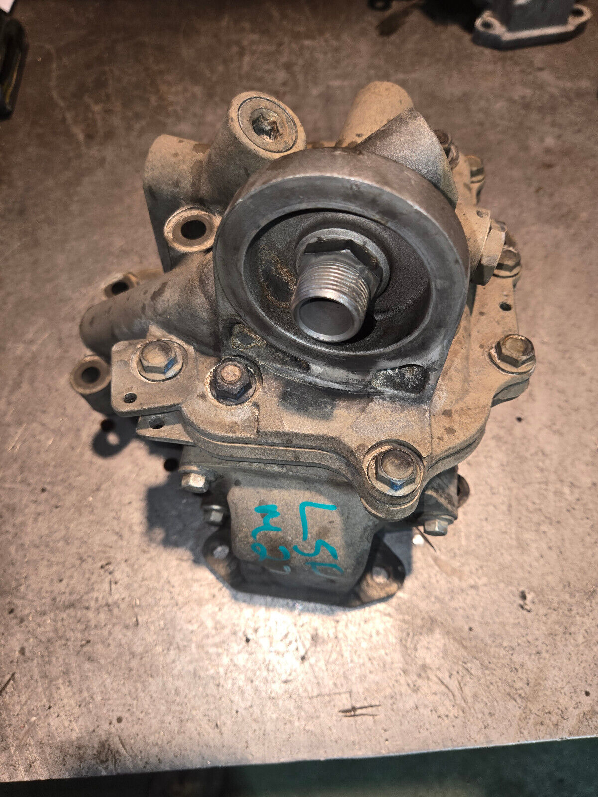 GM 12701592 Duramax L5P Engine Oil Cooler Assembly 12701592 REF27